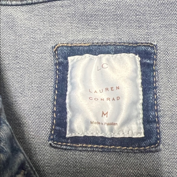 Denim Jacket Light Wash Distressed - Picture 6 of 12